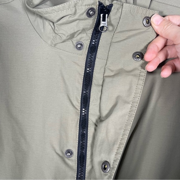 Eddie Bauer Men’s Medium Green/ Tan Fleece Lined Jacket Active Hiking Gorpcore - Picture 4 of 16